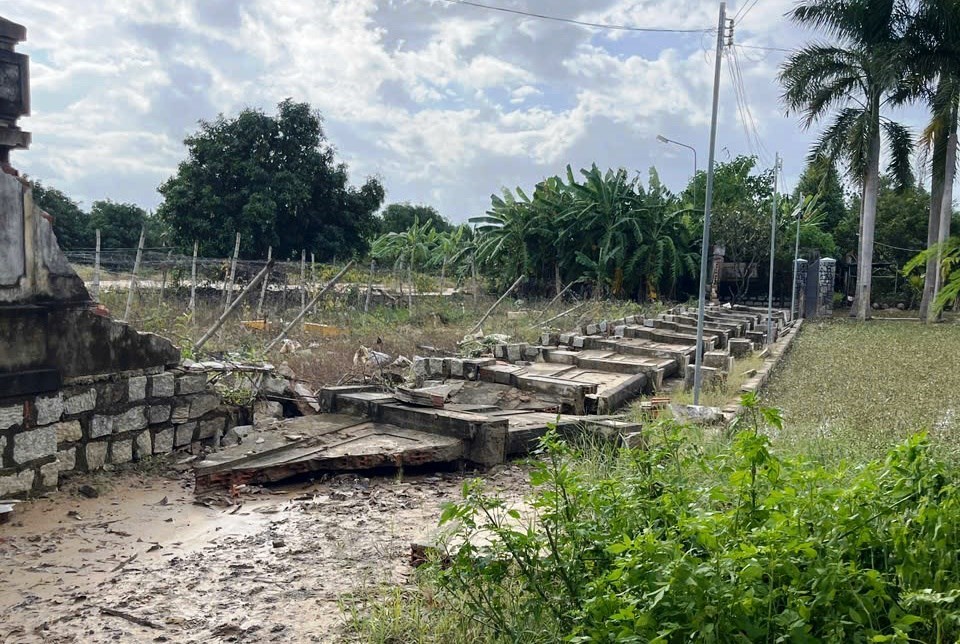 Bộ VHTTDL đề nghị tỉnh Khánh Hòa xây dựng phương án tu bổ, chống xuống cấp di tích sau mưa lũ - ảnh 1