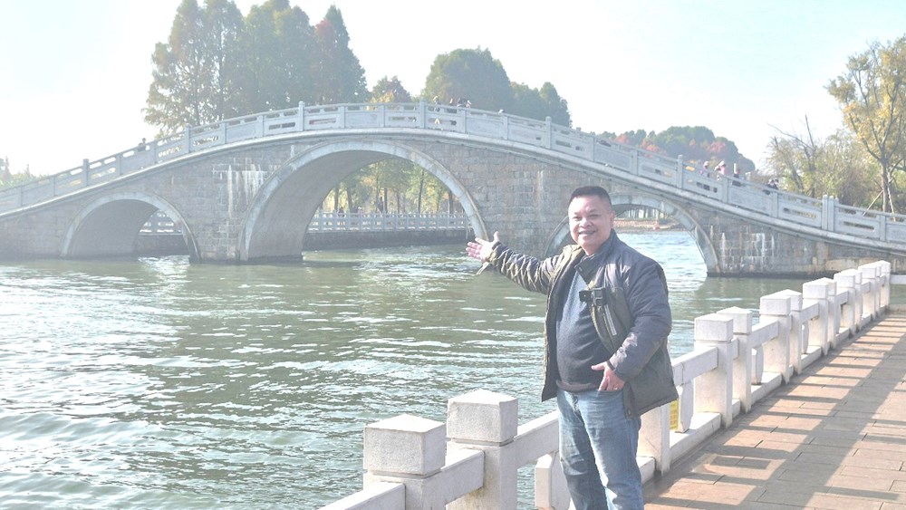 Đến Côn Minh chiêm ngưỡng hàng vạn chim hải âu tung cánh - ảnh 8