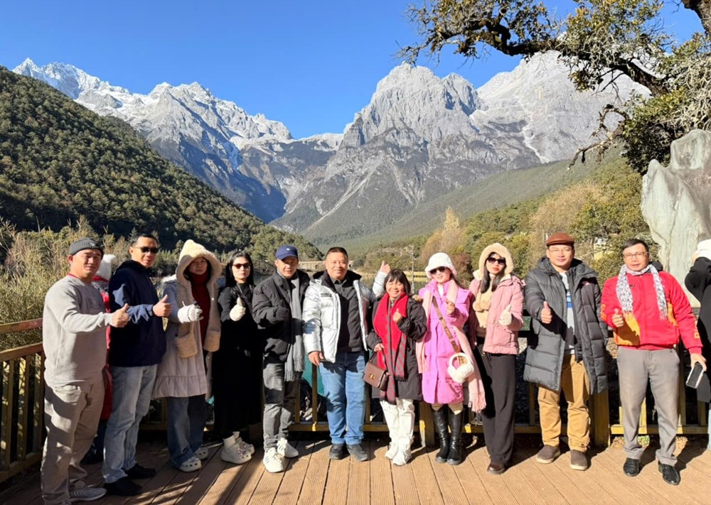 Núi tuyết Ngọc Long: “Kỳ quan băng giá” giữa lòng phố Lệ Giang - ảnh 8