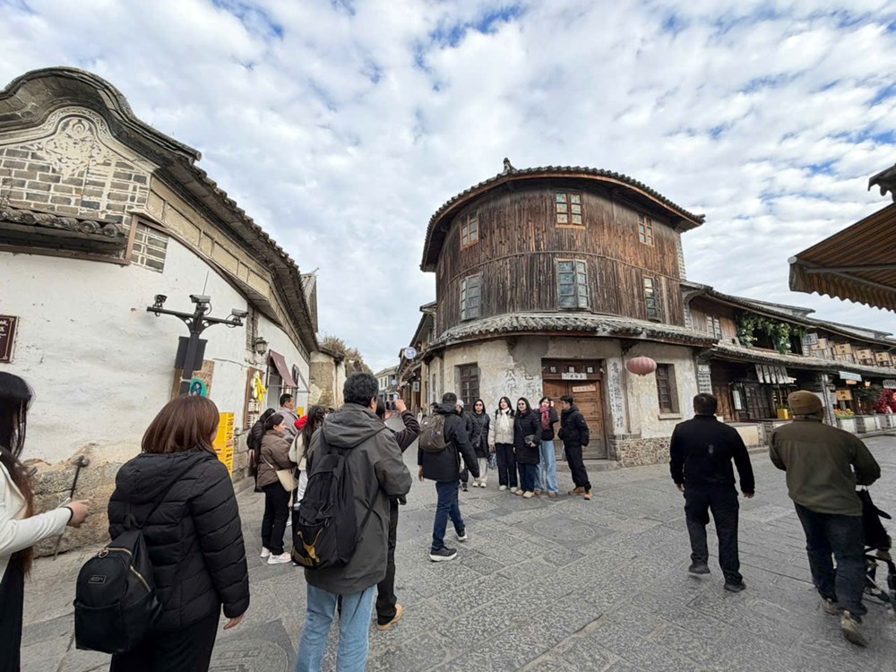 Đến Vân Nam khám phá văn hóa, lịch sử Thành cổ Đại Lý - ảnh 2