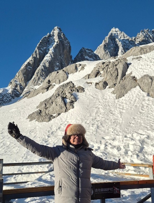 Núi tuyết Ngọc Long: “Kỳ quan băng giá” giữa lòng phố Lệ Giang - ảnh 5