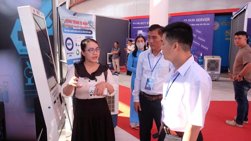 Khánh Hòa:  Khai mạc Ngày hội Công nghệ số 2025 - Tăng tốc bứt phá kinh tế số - ảnh 3