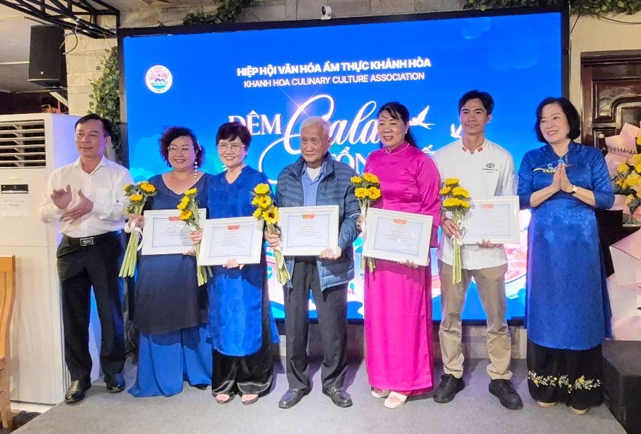 Khánh Hòa: Lan tỏa tinh hoa ẩm thực xứ Trầm đến bạn bè, du khánh - ảnh 1