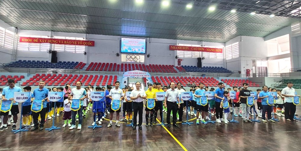 Khai mạc Giải bóng đá nhi đồng (U11) tỉnh Khánh Hòa lần thứ I - năm 2026 - ảnh 1
