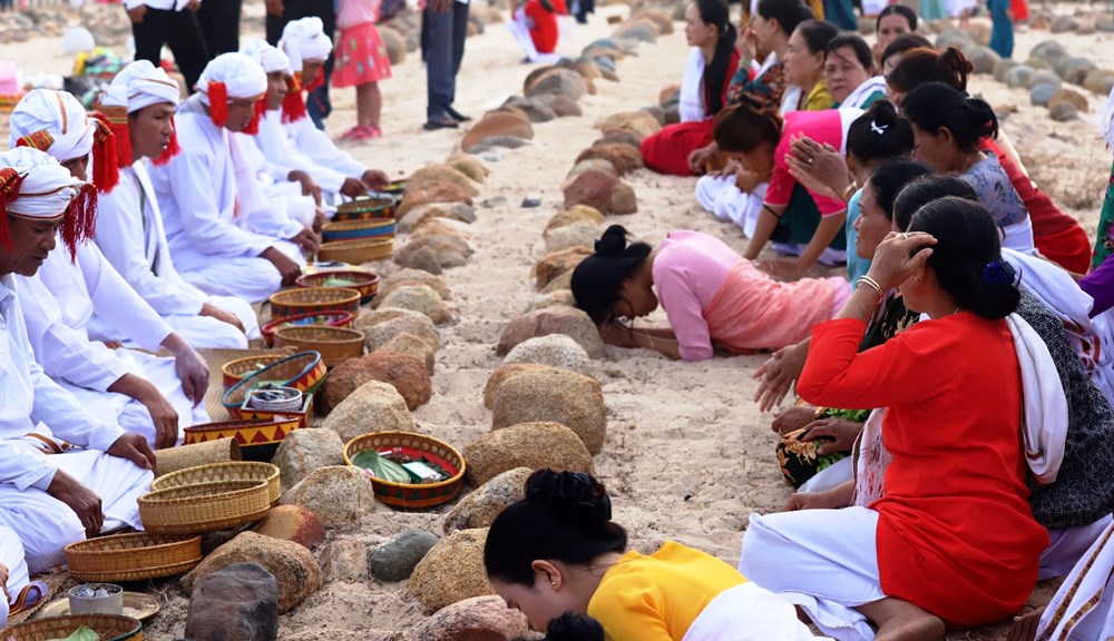 Ramưwan - Lời mời đầu Xuân hướng về cội nguồn xứ Chăm - ảnh 1