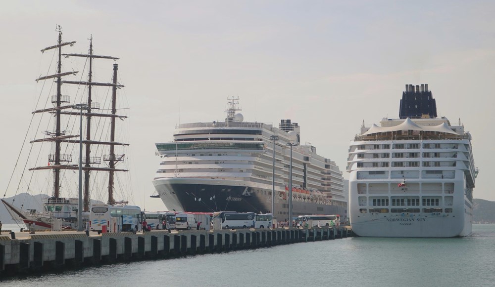 Khánh Hòa đặt mục tiêu đón 33 triệu lượt khách vào năm 2030 - ảnh 3