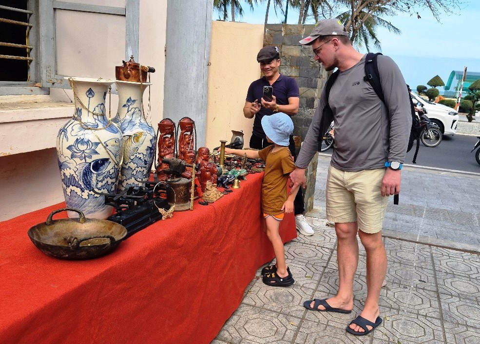 Khánh Hòa: Rạo rực sắc Xuân, rạng rỡ phố biển - ảnh 13