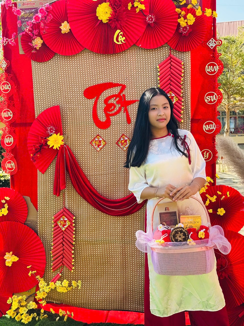 Quảng Ngãi: Sắc Xuân trên những nương cà phê Đăk Hà - ảnh 12