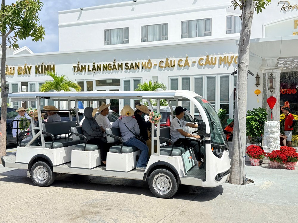 Khánh Hòa:  Mức thu nhập bình quân của người lao động đạt gần 13 triệu đồng/tháng - ảnh 3