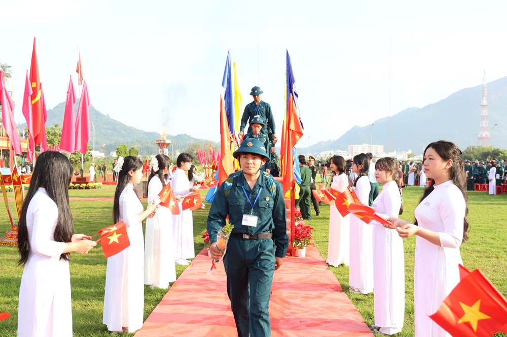 Khánh Hòa: Hơn 3.570 thanh niên thực hiện nghĩa vụ bảo vệ Tổ quốc - ảnh 5