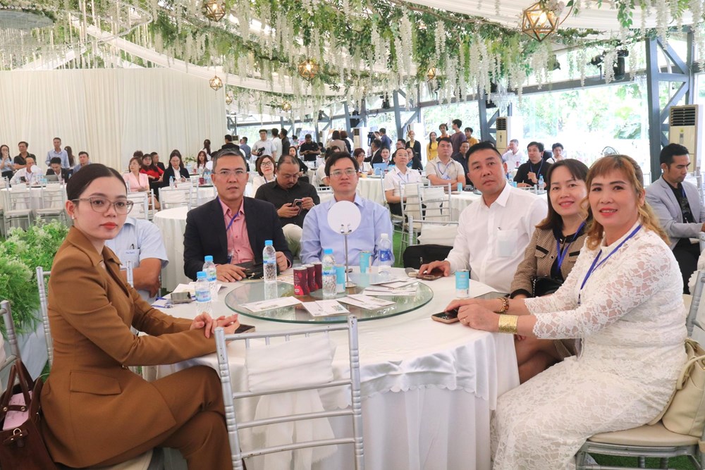 Khánh Hòa:  Kết nối du lịch liên vùng qua chương trình B2B “WHO AM I?” lần thứ 8 - ảnh 1