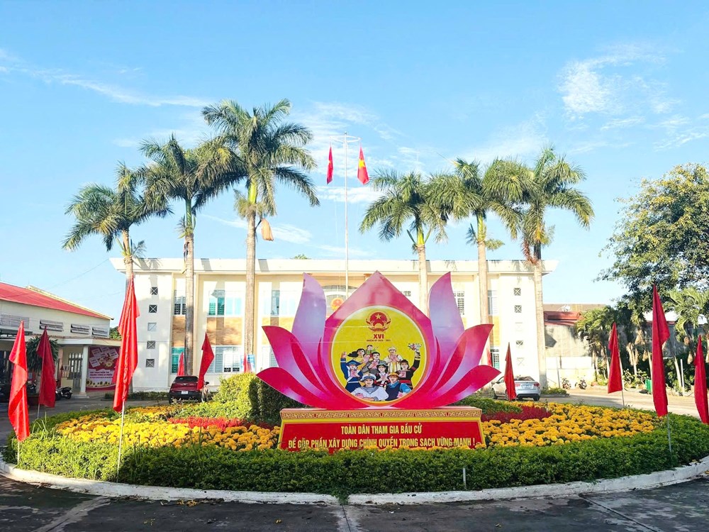 Gia Lai rực rỡ cờ hoa hướng về ngày hội non sông - ảnh 3