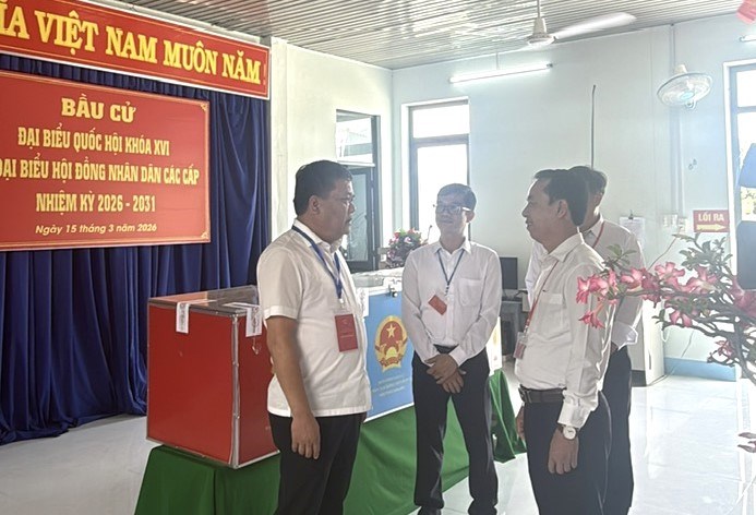 Khánh Hòa: Cử tri gửi gắm kỳ vọng vào dự án Điện hạt nhân trong ngày bầu cử - ảnh 2