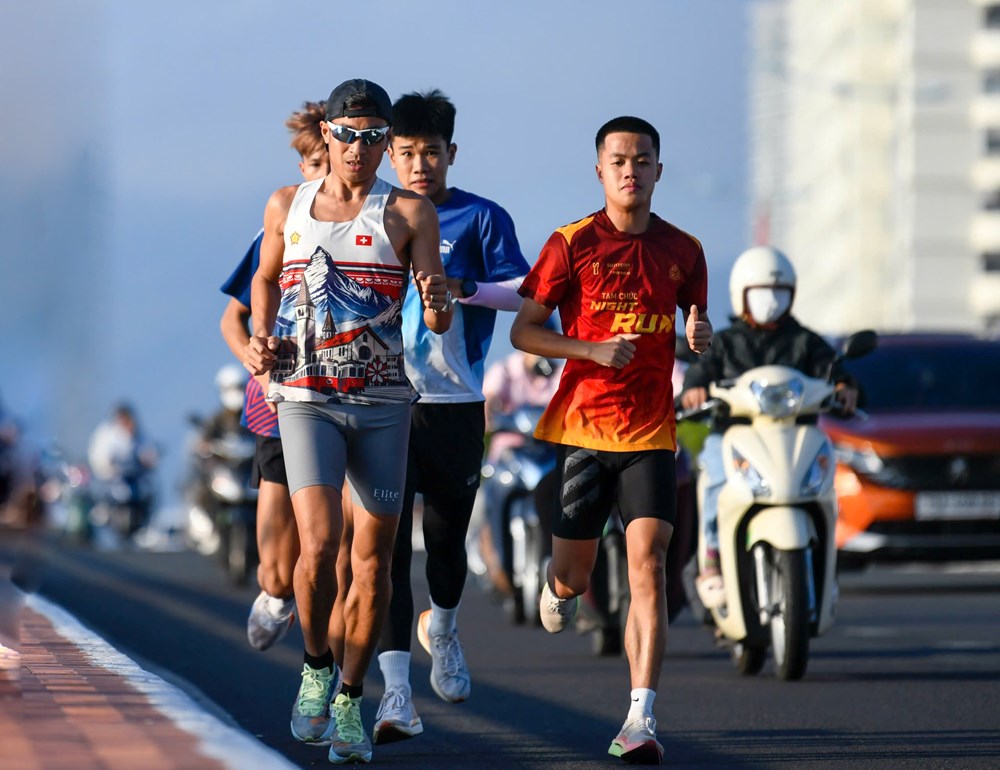 Khánh Hòa: Hơn 12.000 vận động viên tham gia Giải Tiền Phong Marathon 2026 - ảnh 1
