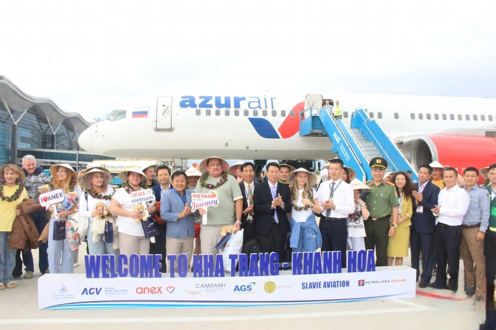 Khánh Hòa đặt mục tiêu đón 180.000 lượt khách Nga và CIS trong mùa hè 2026 - ảnh 1