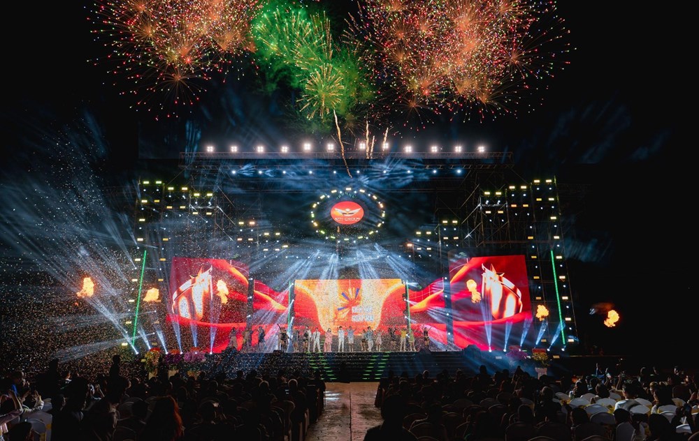 KDI Group bùng nổ cảm xúc trong đêm nghệ thuật kỷ niệm 10 năm - ảnh 10