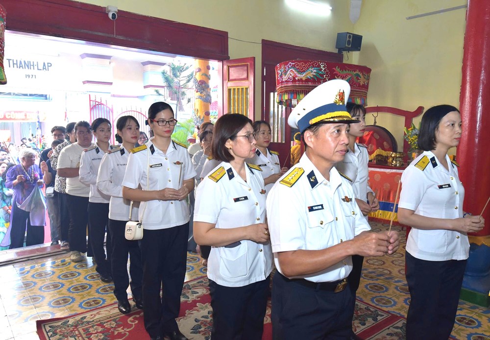 Khánh Hòa: Lễ dâng hương nhân ngày Giỗ Tổ Hùng Vương năm 2026 - ảnh 5