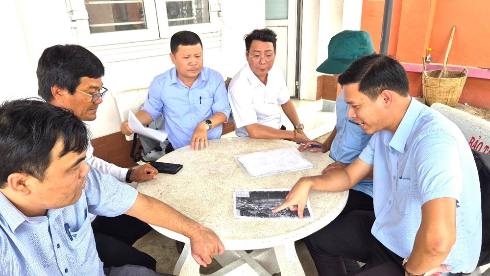 Khánh Hòa: Khảo sát giải quyết chồng lấn dự án đường sắt tốc độ cao và di tích tháp Hòa Lai - ảnh 1