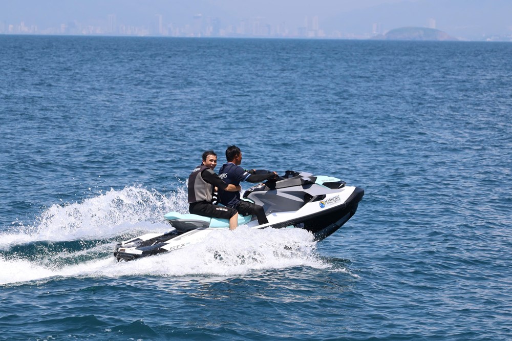 Khám phá du lịch vịnh Nha Trang bằng du thuyền 5 sao - ảnh 2