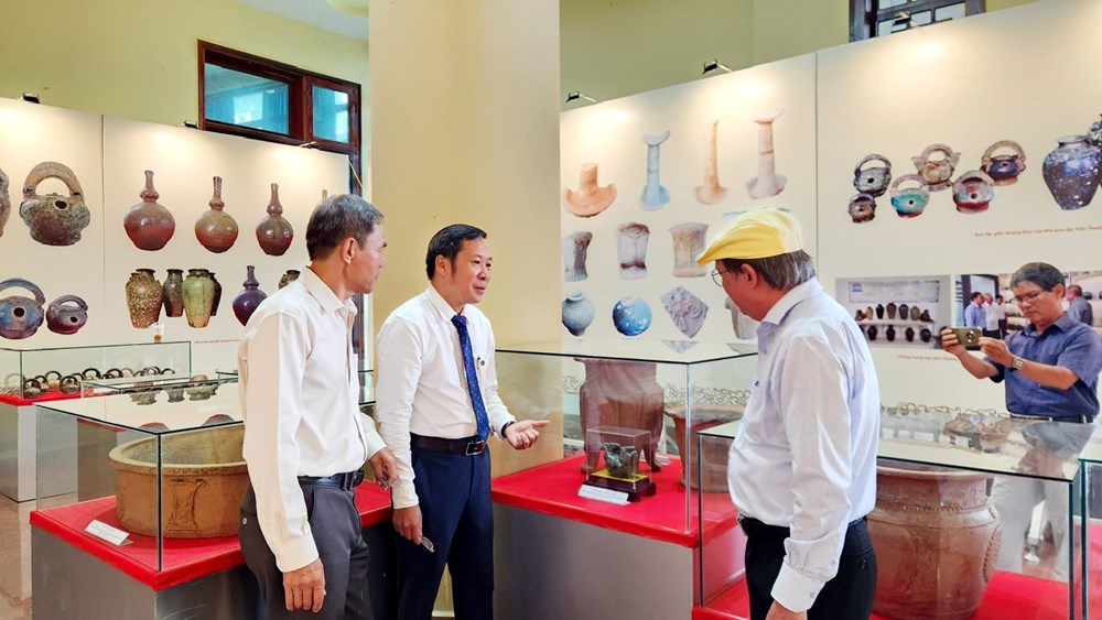 Sức sống di sản gốm men Chăm trong dòng chảy văn hóa - ảnh 1