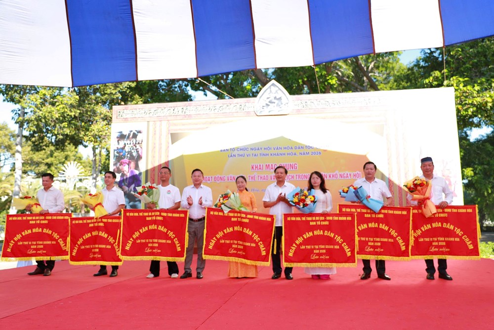 Khai mạc các hoạt động văn hóa, thể thao, du lịch Ngày hội Văn hóa dân tộc Chăm - ảnh 6