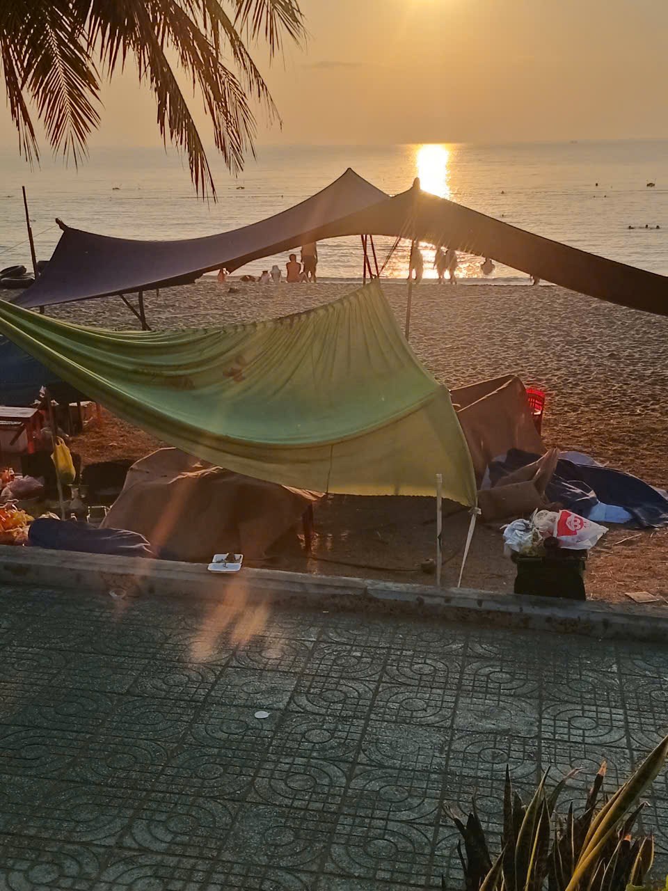 Khánh Hòa: Bãi biển giáp ranh Ninh Chử - Đông Hải bị ô nhiễm bởi tiếng ồn và rác thải - ảnh 4