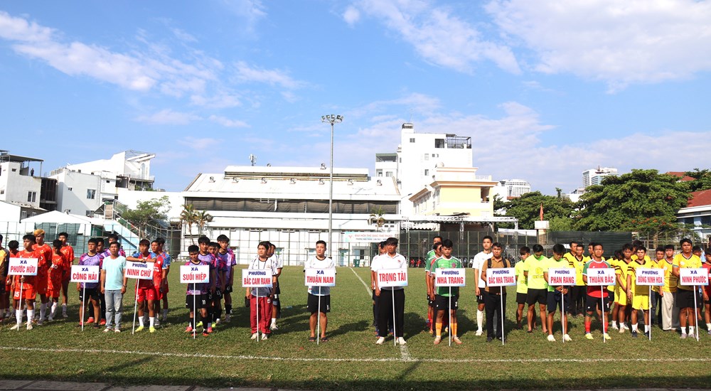 Khai mạc Giải vô địch bóng đá tỉnh Khánh Hòa năm 2026 - ảnh 1