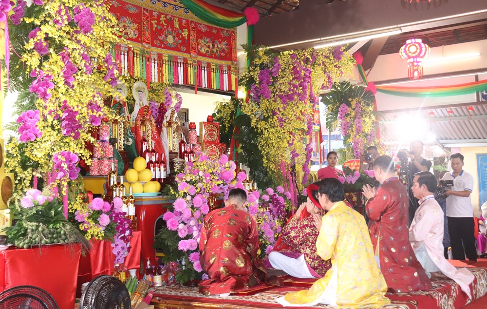 Giao lưu, giới thiệu và thực hành di sản tín ngưỡng thờ Mẫu tại Am Chúa - ảnh 4