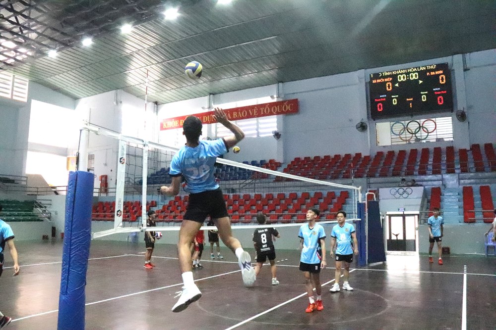 Khai mạc Giải bóng chuyền tỉnh Khánh Hòa lần thứ I năm 2026 - ảnh 5