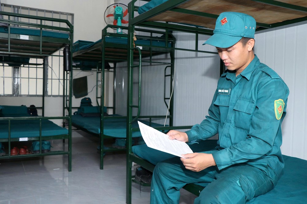 Người chiến sĩ “sao vuông” 3 lần vượt khó vào trường quân đội - ảnh 1