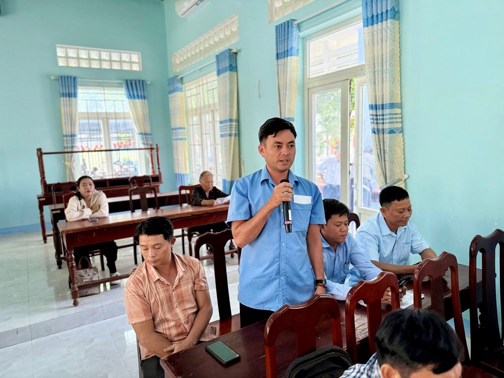 Khánh Hòa: Cử tri xã Phước Hậu kiến nghị sớm sửa chữa đường giao thông xuống cấp, sạt lở - ảnh 3