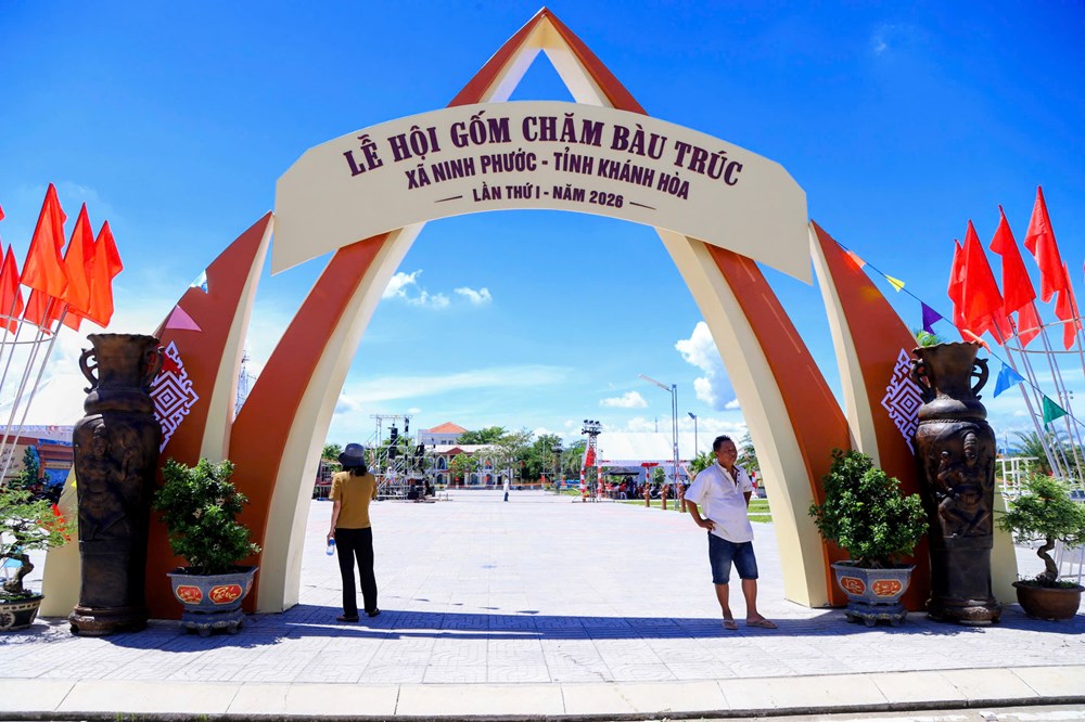 Không khí chuẩn bị trước thềm Lễ hội gốm Chăm Bàu Trúc - ảnh 7