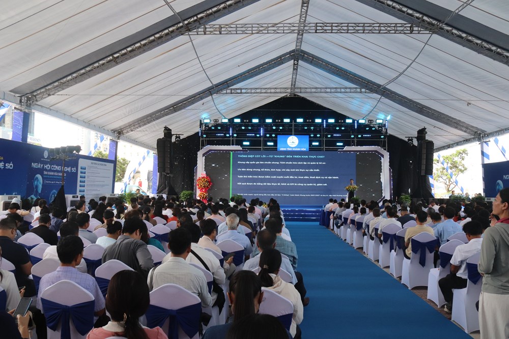 Khánh Hòa: Hơn 1.000 đại biểu dự Hội nghị thúc đẩy chuyển đổi số và kinh tế số - ảnh 1