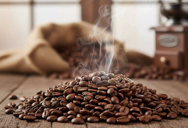 Giá cà phê hôm nay 7.9.2025: Thị trường nội địa mất mốc 114.000 đồng/kg - ảnh 1