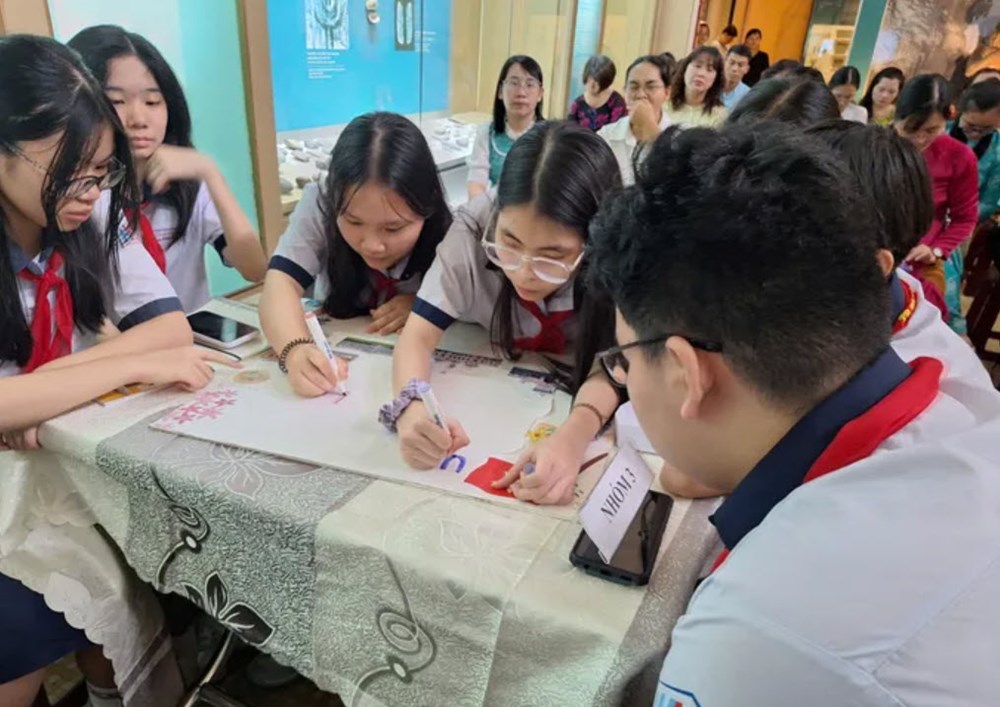 Học sinh cả nước nghỉ Tết Dương lịch 2026 đúng 1 ngày - ảnh 1