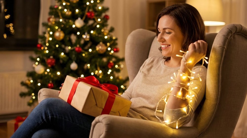 Bí quyết lên concept chụp ảnh Giáng sinh: Đẹp, tiết kiệm và dễ làm tại nhà - ảnh 9