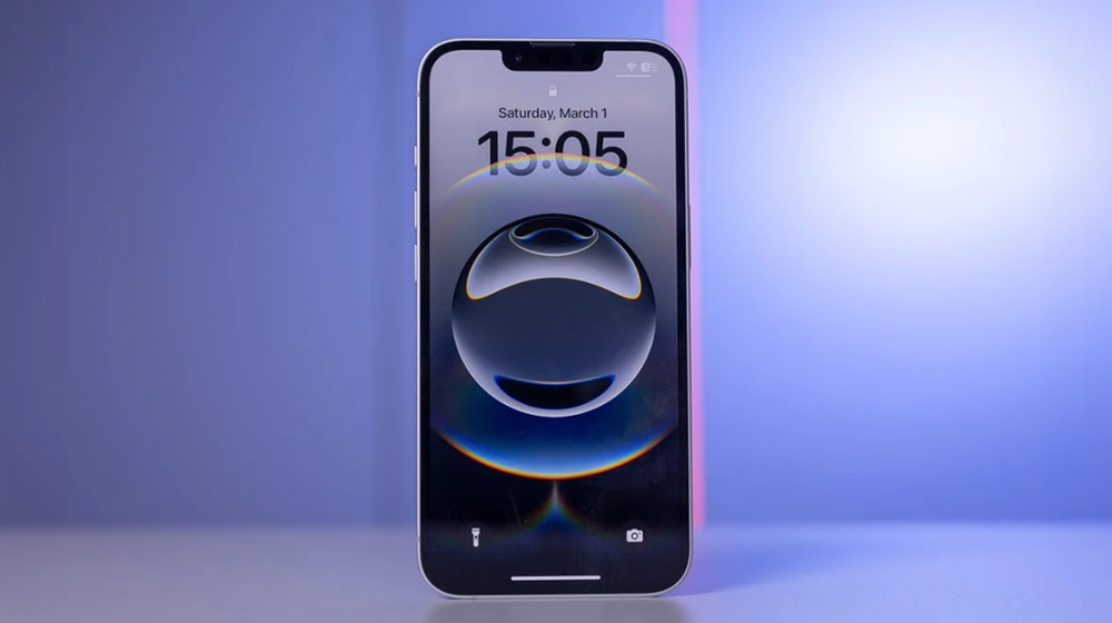 iPhone 17e lộ thiết kế mới: Giá mềm, pin trâu hơn - ảnh 1