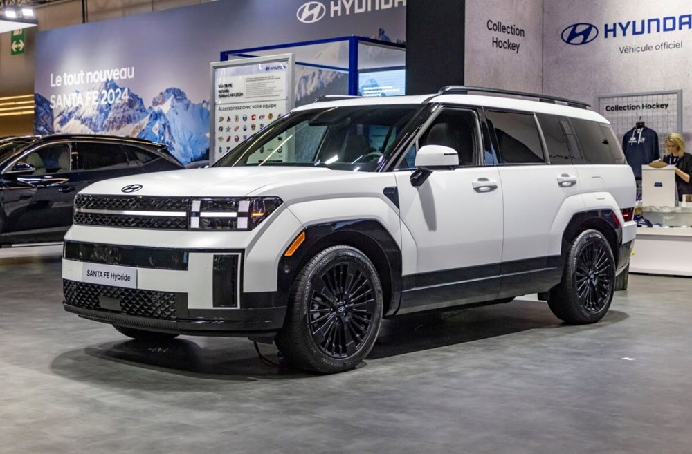 Santa Fe tháng 12.2025: Giá tốt, nhiều phiên bản, trang bị vượt trội - ảnh 1