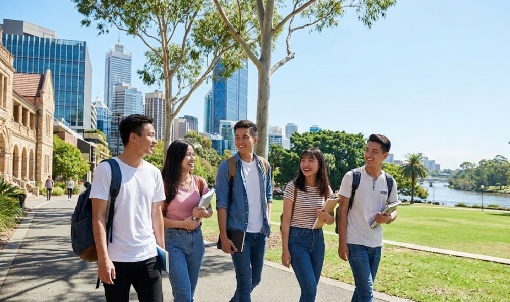 Du học nước nào rẻ nhất và dễ định cư? - ảnh 1