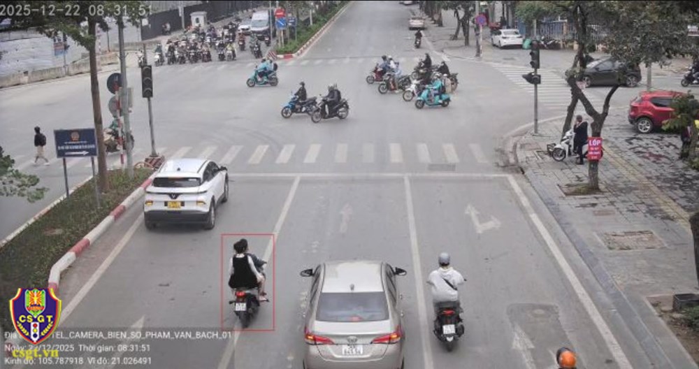 Camera AI “bắt trọn” nhiều lỗi giao thông nguy hiểm trong 24h qua - ảnh 2