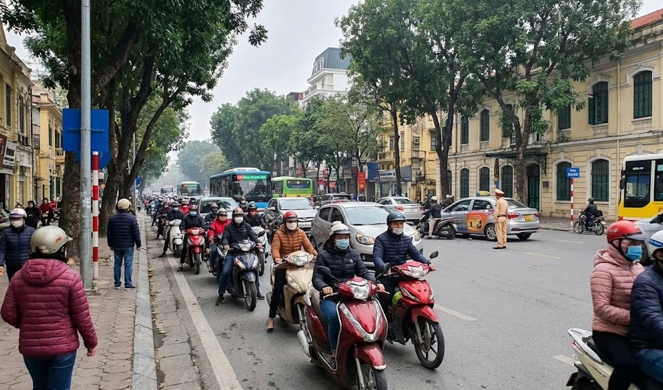 Giao thông Hà Nội sáng 30.12: Kim Mã – Núi Trúc ùn tắc do va chạm - ảnh 1