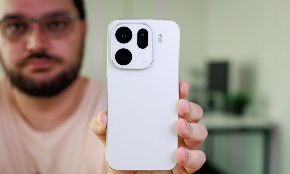 Oppo Find X9 Ultra chuẩn bị đọ sức với Galaxy S26 Ultra về camera - ảnh 3