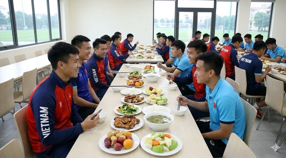 Chế độ dinh dưỡng “siêu đặc biệt” cho VĐV chuẩn Olympic từ 2026 - ảnh 1