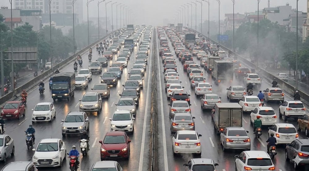 Giao thông Hà Nội sáng 24.1: Ùn ứ vành đai 3, cao tốc giảm tầm nhìn - ảnh 1