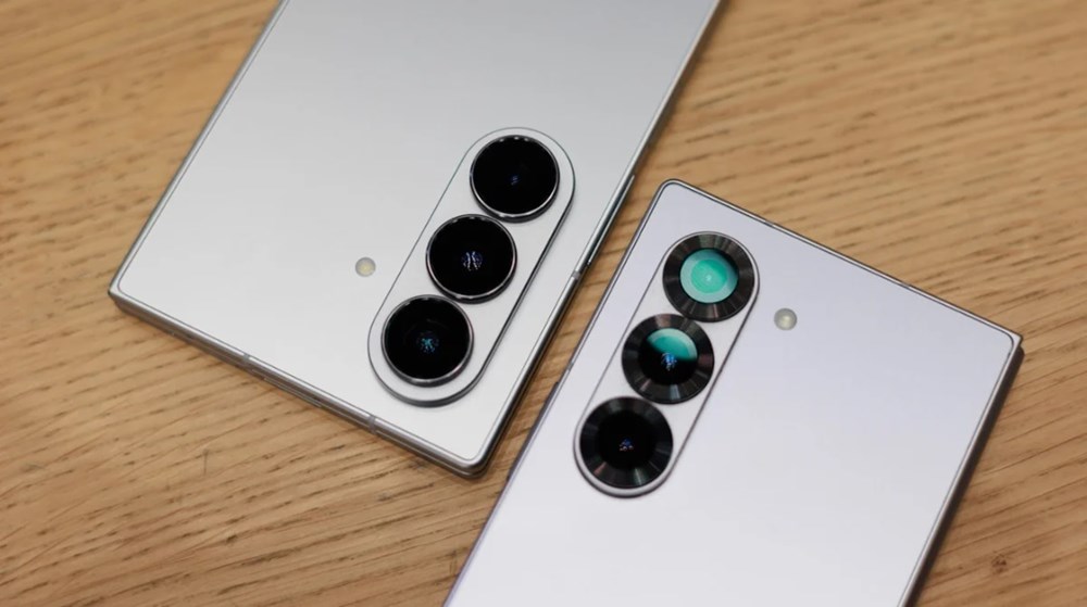 Vì sao điện thoại gập ngày càng bán chạy dù giá cao? - ảnh 1