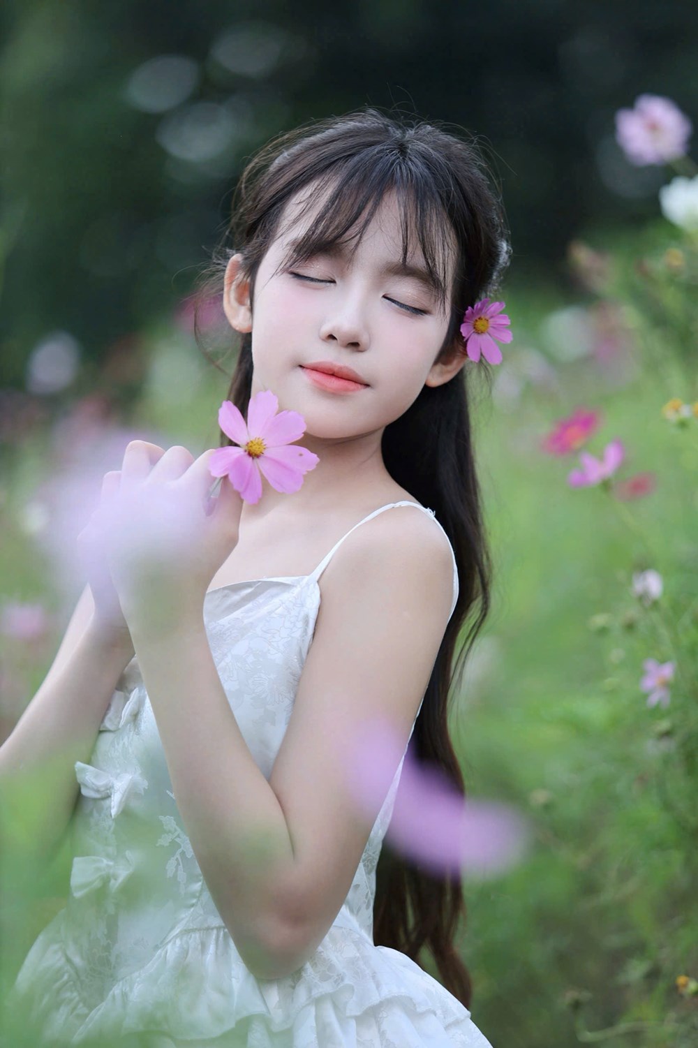 Nguyễn Linh Đan ghi dấu ấn với vai Hà Vy trong “Dưới ô cửa sáng đèn“ - ảnh 3
