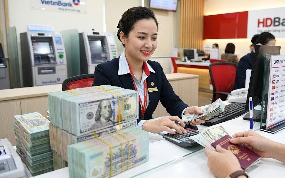Tỉ giá USD hôm nay 29.9: DXY quanh 101,20 điểm, thị trường chờ dữ liệu Mỹ - ảnh 1