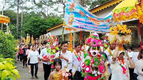 Khơi thông nguồn lực phát triển văn hóa - Bài 1: Quyết liệt, trách nhiệm với tinh thần