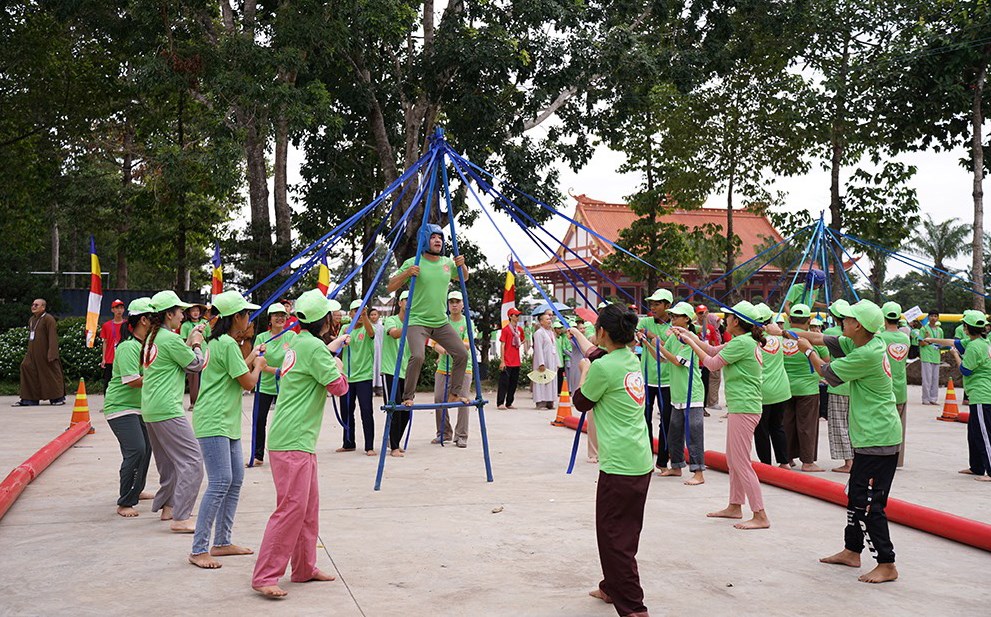 Hơn 3.000 bạn trẻ tham gia Hội trại “Tuổi trẻ và Phật giáo” năm 2024 - ảnh 4