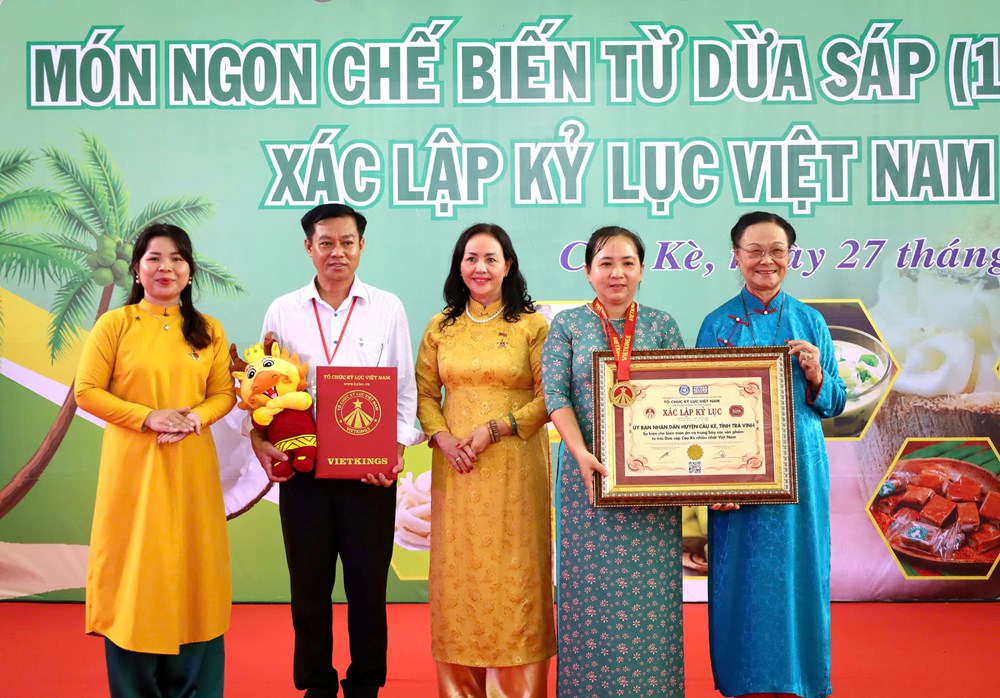 Hơn 100 món ngon được chế biến từ Dừa sáp - ảnh 2
